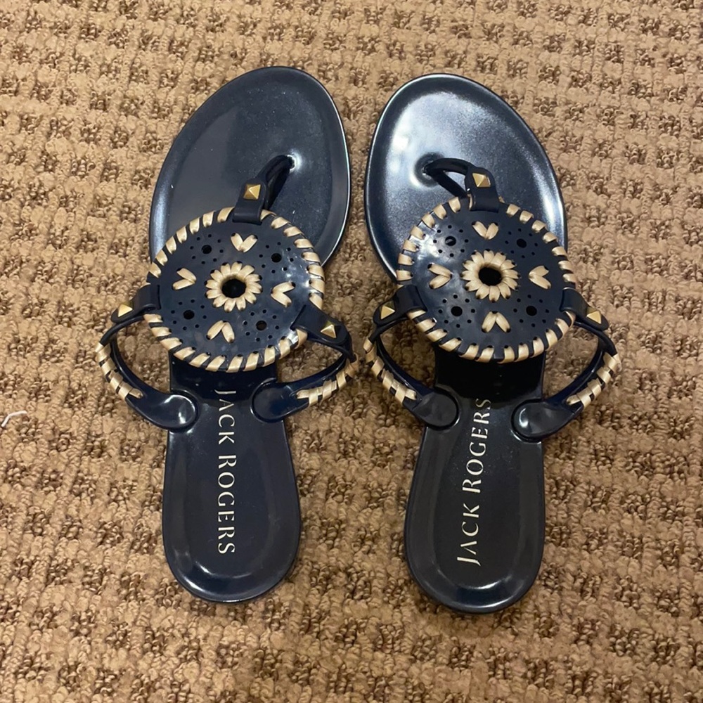 Navy blue and gold Jack River sandals!